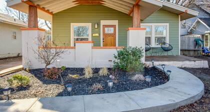 Chic Lawton Home, 5 Mins to Fort Sill!