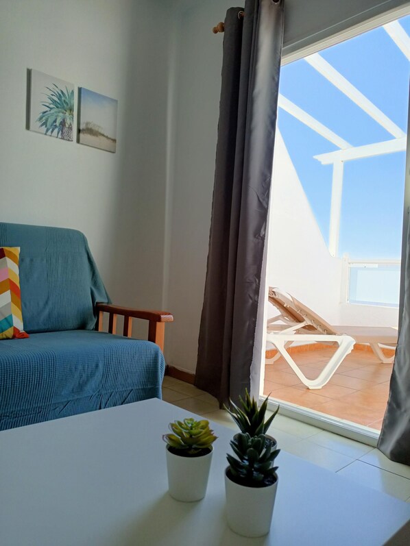 Living area - Cozy apartment, two steps from everything! (Tías)