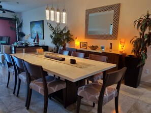 Dining - BEAUTIFUL OCEANFRONT CONDO INSIDE GATED COMMUNITY (Puerto Aventuras)