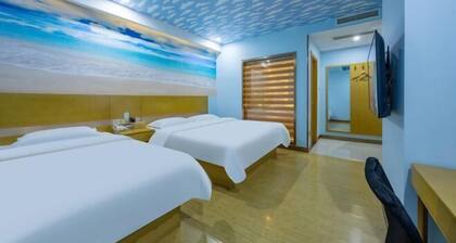 Home Inn Huaxuan Select Hotel (Weihai High-speed Railway Station Hanlefang Branch)