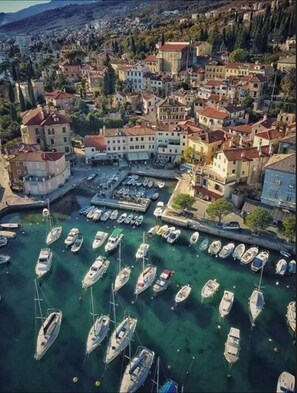 Studio (Studio Apartment with Sea View) | Aerial view - Studio Apartment Sisi (Opatija)