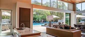 Upscale Menlo Park near Stanford, Sand Hill, Palo Alto