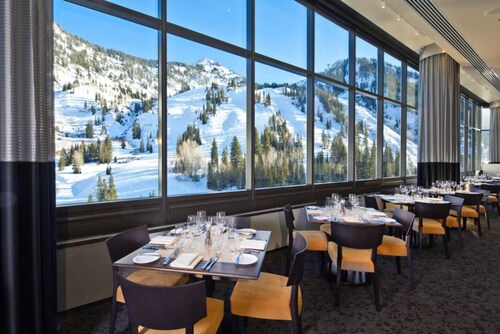 Snowbird Cliff Club 2BR Condo – Unbeatable Ski Access