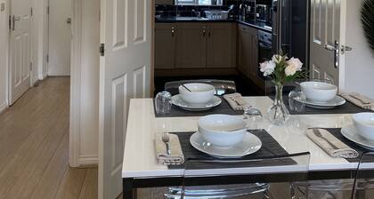 Fully Furnished Luxury Large Rooms In West Thurrock, Grays-Essex