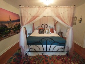 2 多间卧室、熨斗/熨衣板、免费 WiFi、床单