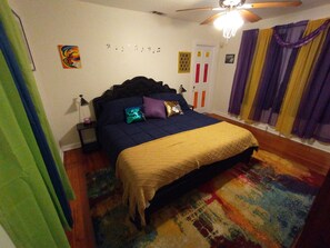 2 bedrooms, iron/ironing board, free WiFi, bed sheets