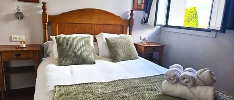 2 bedrooms