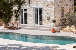 Pool - Villa Pela - Lito (Alyki)