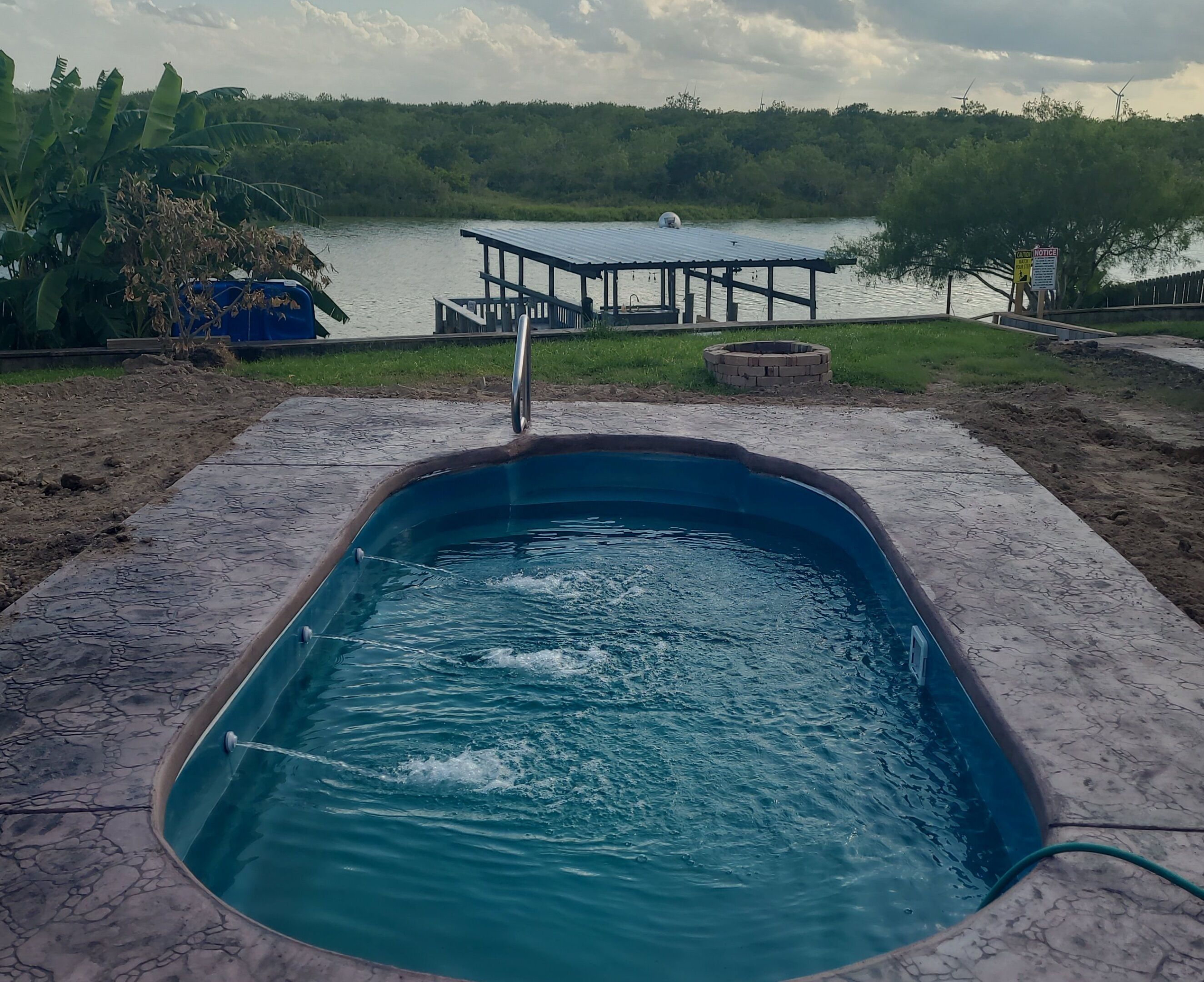 Sparkling Pool & Waterfront Fishing at Arroyo!