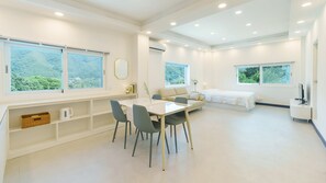 Eenvoudige kamer, 1 slaapkamer (Room 202 (New Building)) | 1 slaapkamer, gratis wifi