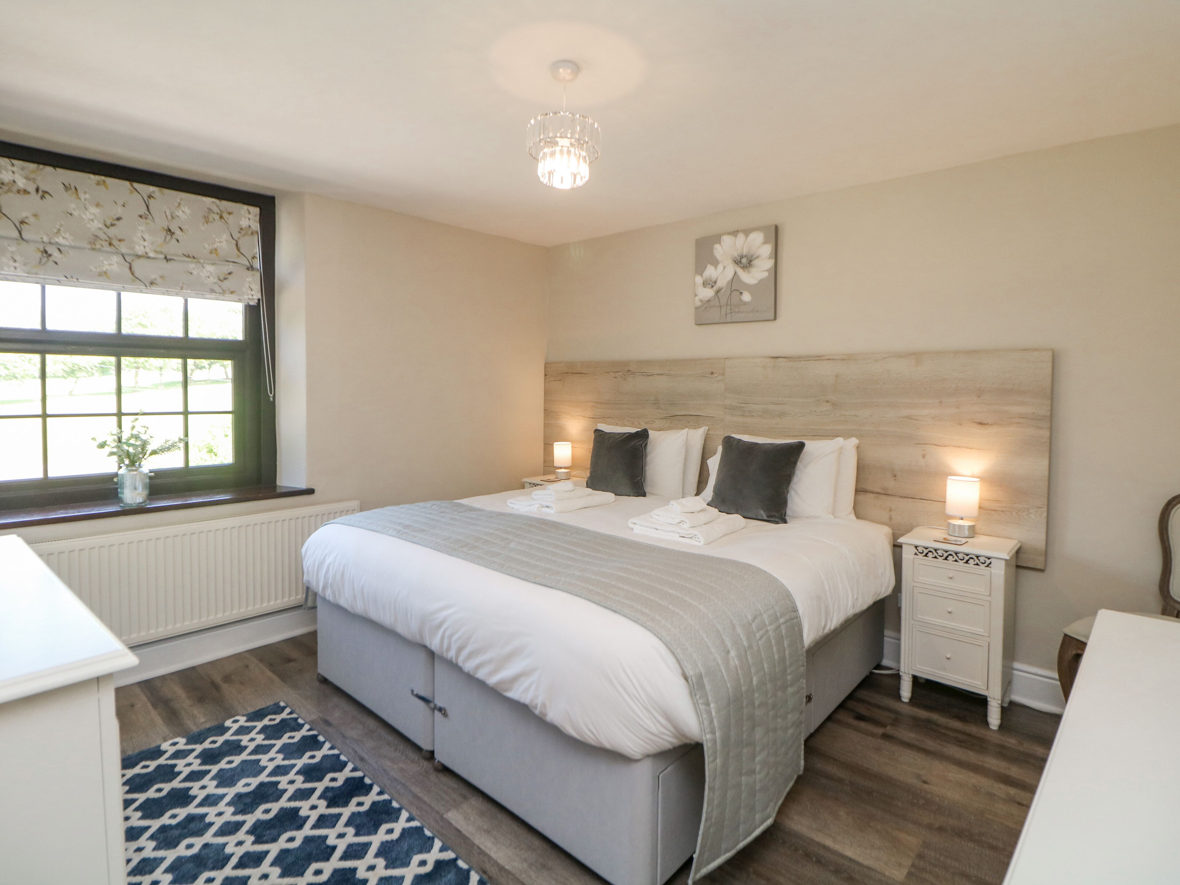 Cottage | 2 bedrooms, individually decorated, individually furnished, free WiFi