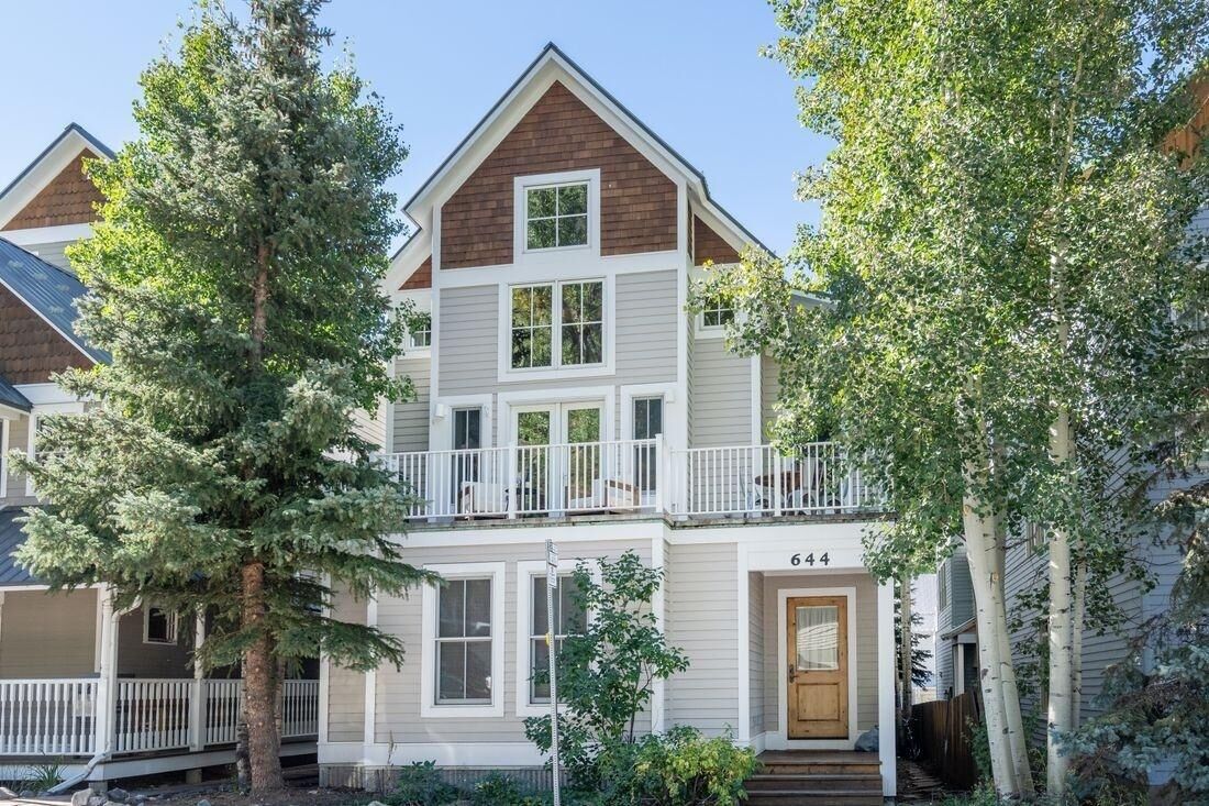 Maison, 4 chambres | Extérieur