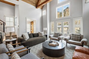 House, 4 Bedrooms | Living area - Lux Home W/ Gas Fireplace, Hot Tub, 8 Min To Lift 7 Bunk Room For Kids! 4 Bedroom Home by RedAwning (Telluride)