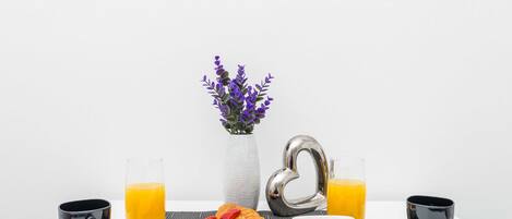 ダブルルーム (Double Room) | 内装