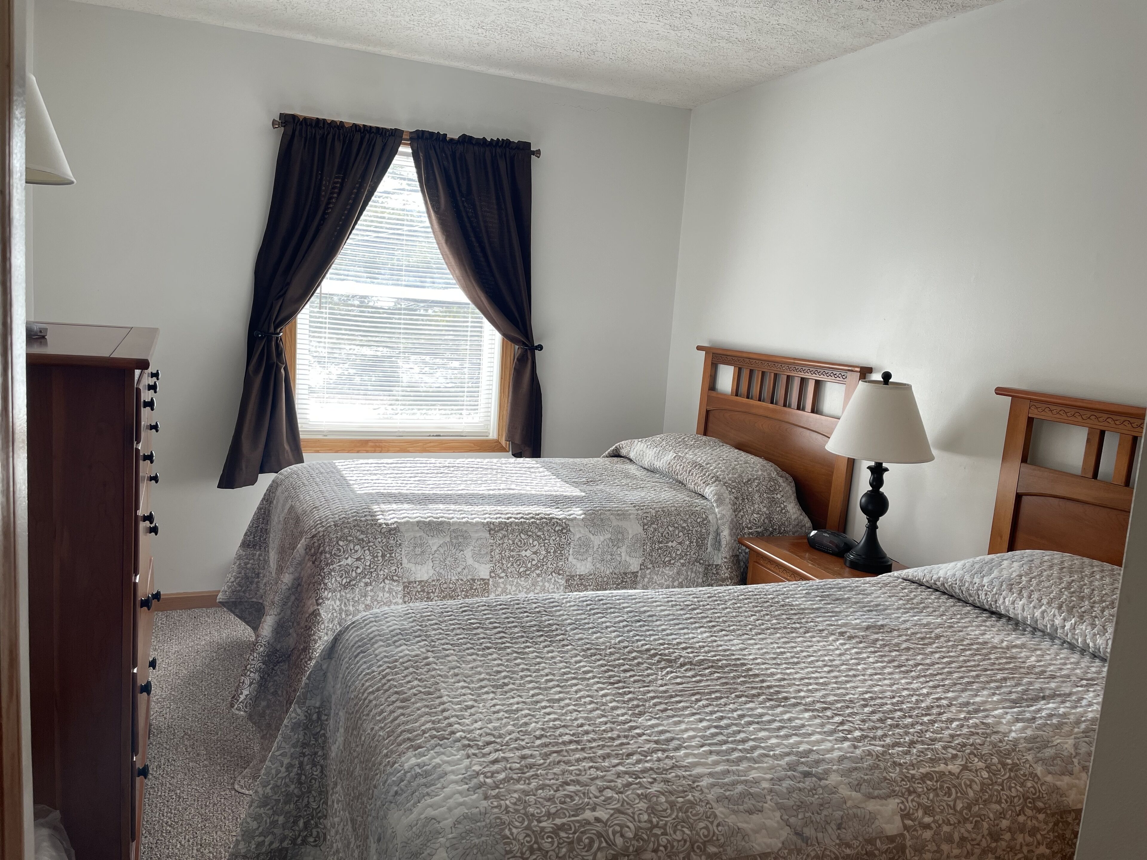 2 chambres, fer et planche à repasser, lit parapluie, Wi-Fi