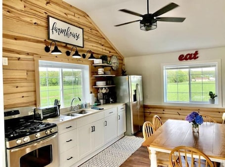 Fridge, microwave, oven, stovetop. Cozy Barn Loft: Country Views & Central to Beaches