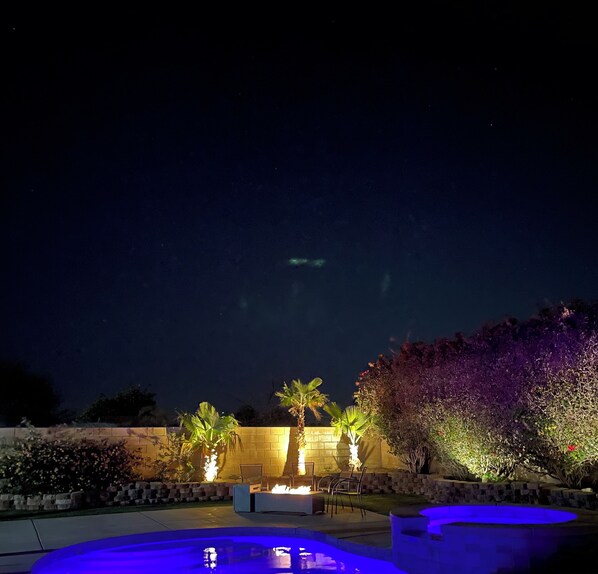 Outdoor pool, a heated pool