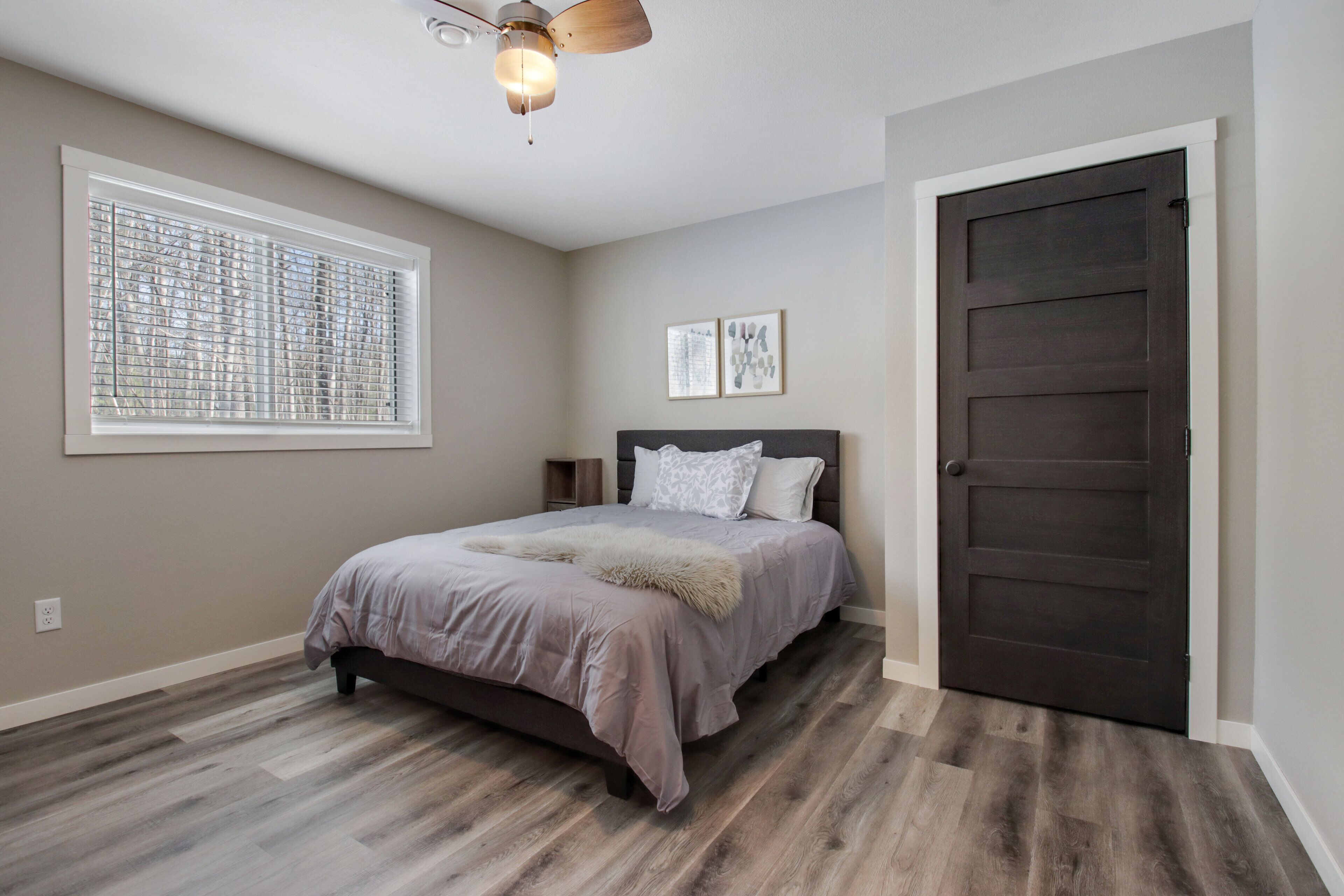 2 chambres, bureau, Wi-Fi gratuit, draps fournis