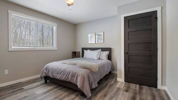 2 chambres, bureau, Wi-Fi gratuit, draps fournis