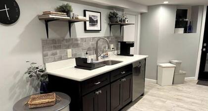 Stylish walk-in 1 bedroom apartment 20 minutes from Manhattan