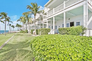 Townhome, 3 Bedrooms | Exterior - Waterfront Luxury Villa With Sunset Views And Boat Slip 3 Bedroom Townhouse by RedAwning (Marathon)