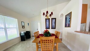 House, Multiple Beds (Ezra's Vacation Home at Southern Dune) | Dining - Ezra's Vacation Home at Southern Dunes (Haines City)