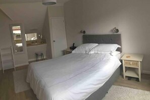 Cottage, Multiple Beds | 2 bedrooms, iron/ironing board, free WiFi, bed sheets - Beautiful Cosy Cottage in Aberporth (Cardigan)