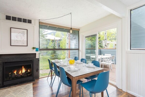 Condo, 3 Bedrooms | Dining