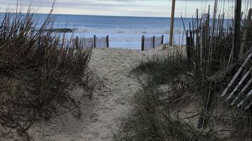 Cottage, 3 Bedrooms | Beach | Beach nearby