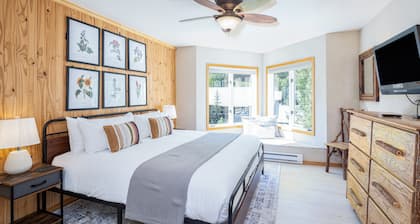 Walk To Ski! Bay Window View Of River & Ski Mountain 1 Bedroom Condo by RedAwning
