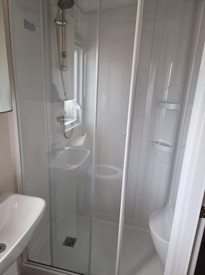 Cabin, Multiple Beds | Bathroom | Shower - Stunning 2-bed Caravan in Prestatyn dog Friendly (Prestatyn)