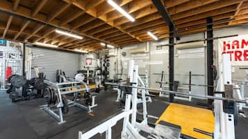 Basic House, Multiple Beds | Fitness facility