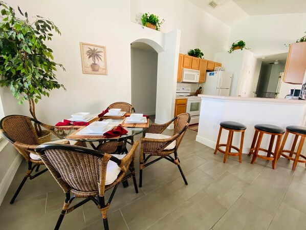 하우스, 퀸사이즈침대 2개 (Hali's Southern Dunes Vacation Home ) | 다이닝