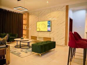 Interior - Stunning 3-bed Apartment in Osapa Lekki (Lekki)