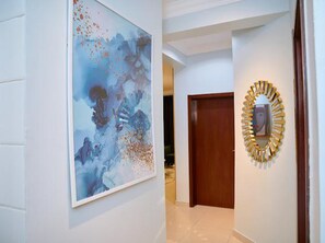 Apartment | Interior - Stunning 3-bed Apartment in Osapa Lekki (Lekki)