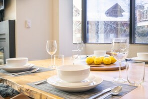 Townhome, 3 Bedrooms | Dining
