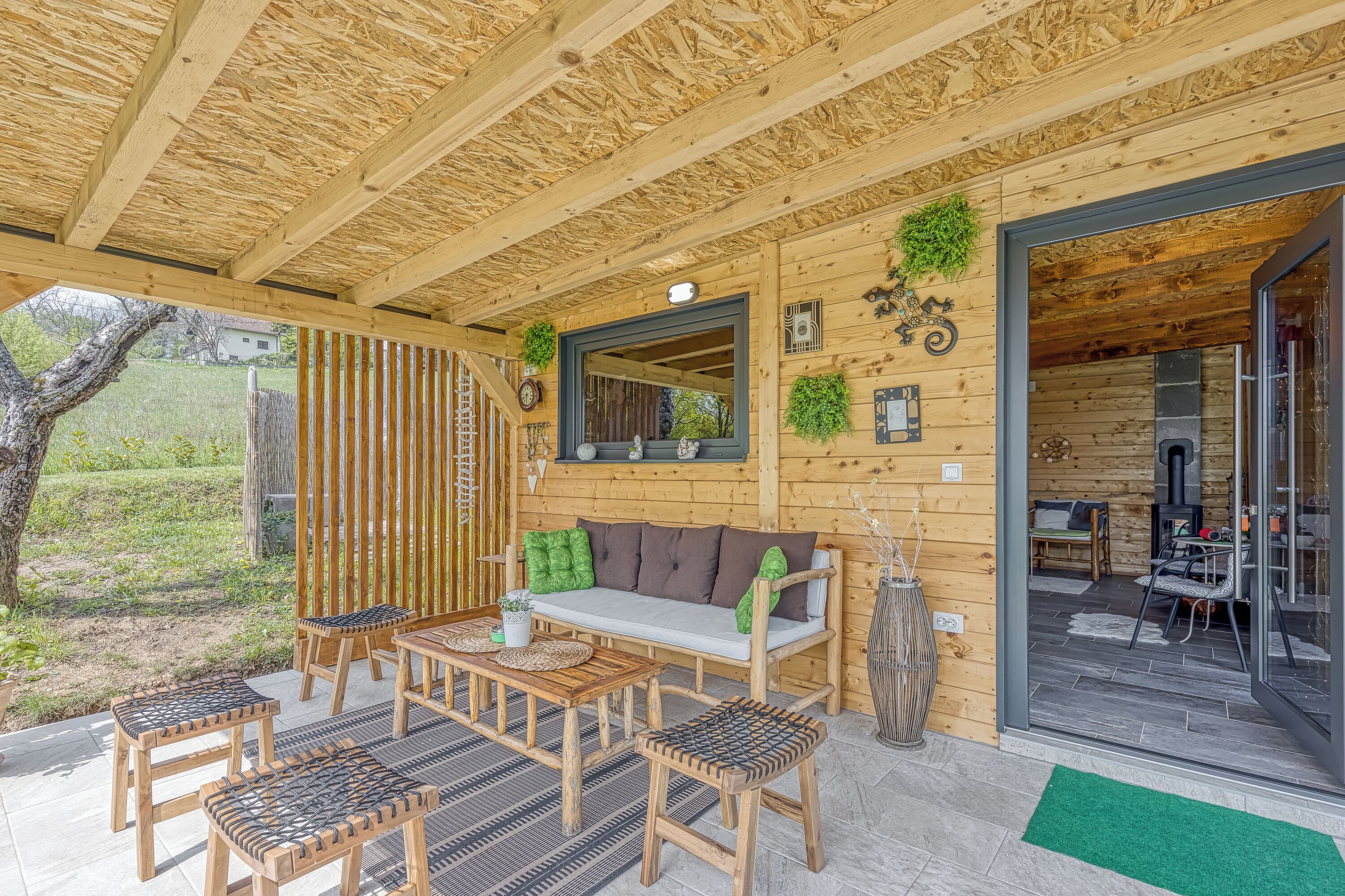 Rumah Keluarga, beberapa kamar, tepi gunung (Rural House With Wellness) | Teras/patio