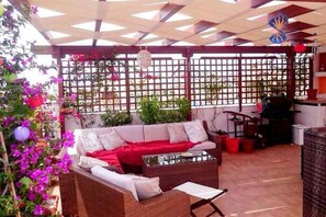 Apartment | 2 bedrooms - Elegant Apartment in Acropolis With Roof Garden (Athens)