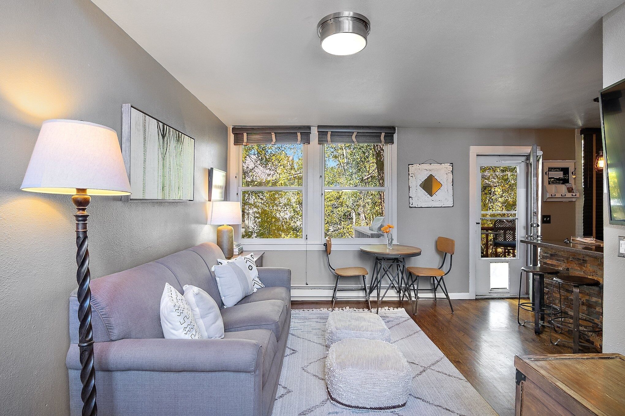 Condo, 1 Bedroom | Living area | Smart TV