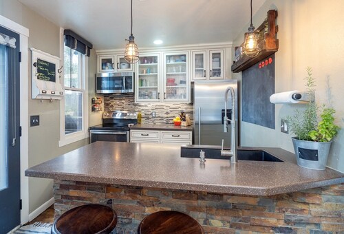 Snowy Peak Views From Living Room, 2 Parking Spaces, Walk To Ski 1 Bedroom Condo by RedAwning