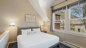 1 ุบุฑูุฉ ููู
ููุงู ูุงู ู
ุฌุงููุง