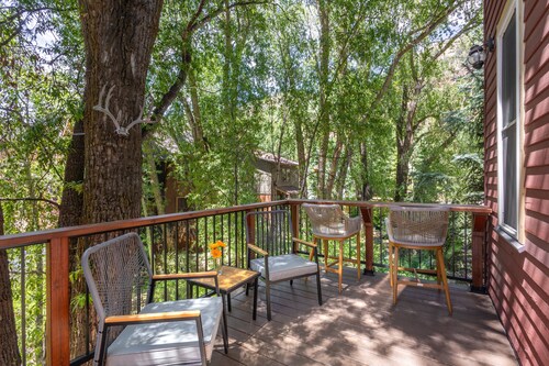 Snowy Peak Views From Living Room, 2 Parking Spaces, Walk To Ski 1 Bedroom Condo by RedAwning