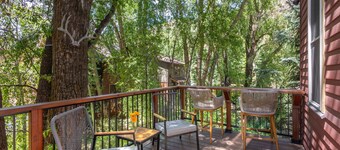 Snowy Peak Views From Living Room, 2 Parking Spaces, Walk To Ski 1 Bedroom Condo by RedAwning