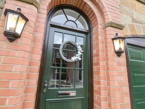 Cottage | Interior - Riverside Chapel (Middlesbrough)