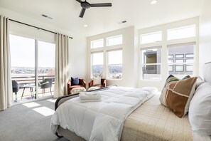 Casa de ciudad, 4 habitaciones | 4 habitaciones y wifi gratis