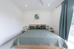 Vila, várias camas | 3 quartos, Wi-Fi de cortesia, roupa de cama