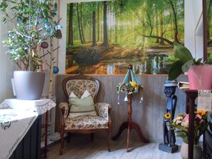 المنشأة من الداخل