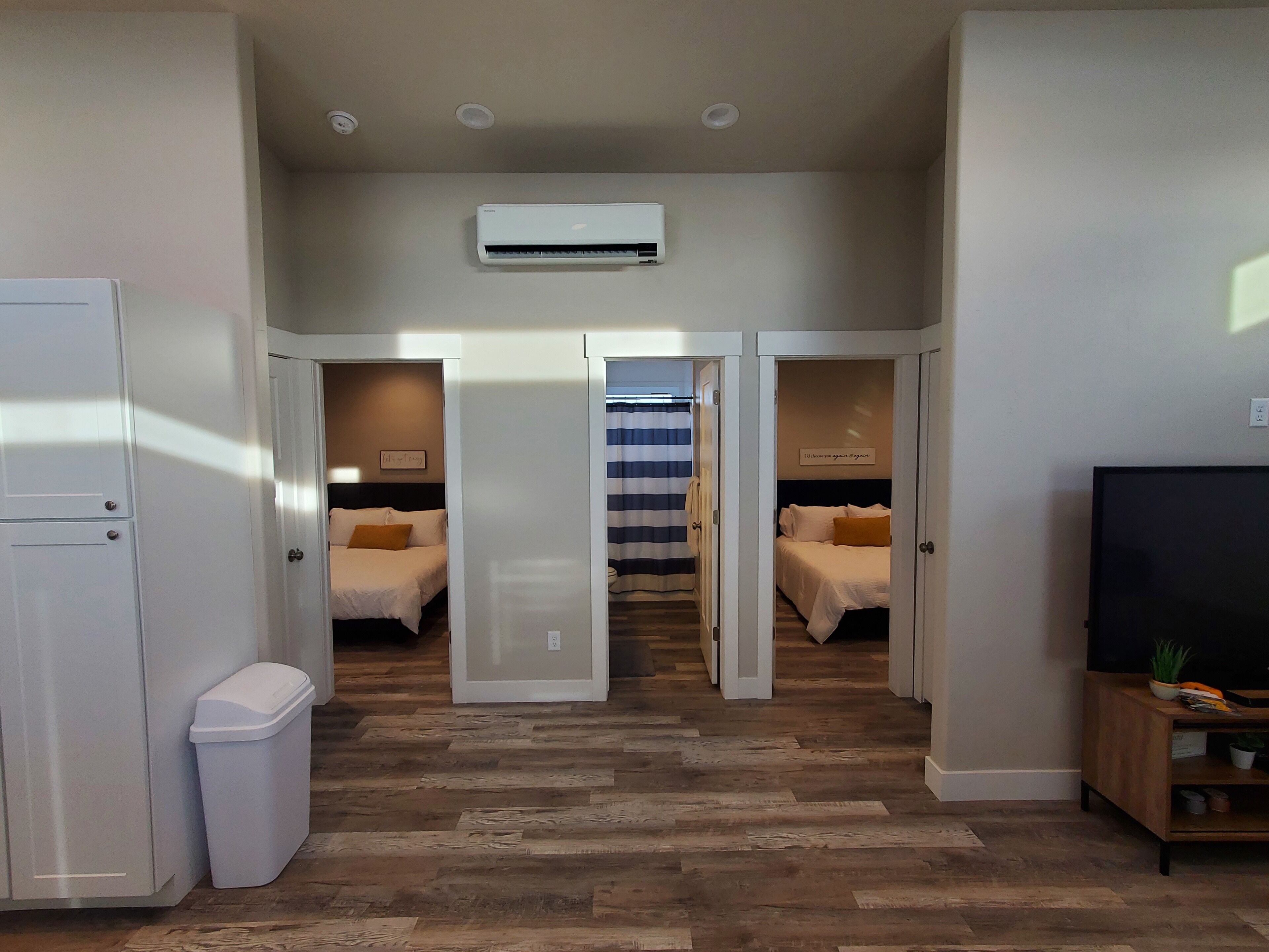 2 soverom, strykejern/-brett, wi-fi (inkludert) og sengetøy