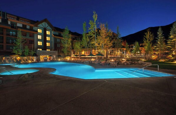 Outdoor pool, a heated pool