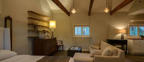 1 habitación, tabla de planchar con plancha, cuna de viaje y wifi